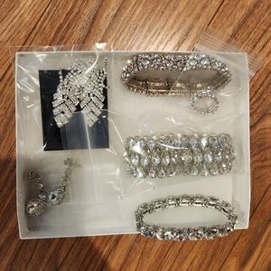 GlamComp Jewerly Lot